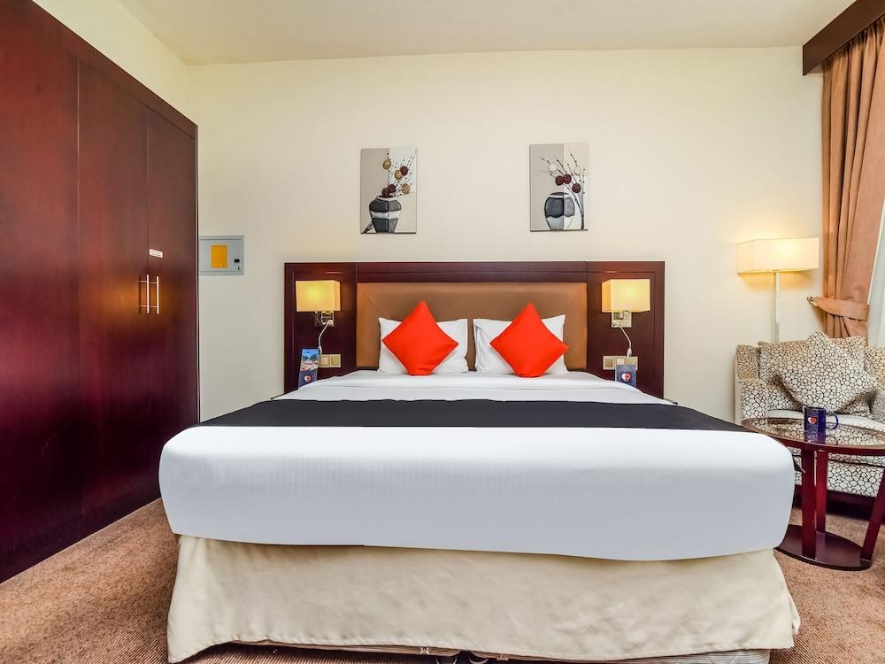 Landmark Summit Hotel photo 4