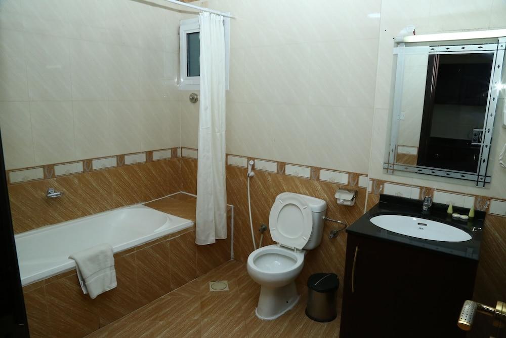 Golden Square Hotel Apartments photo 2