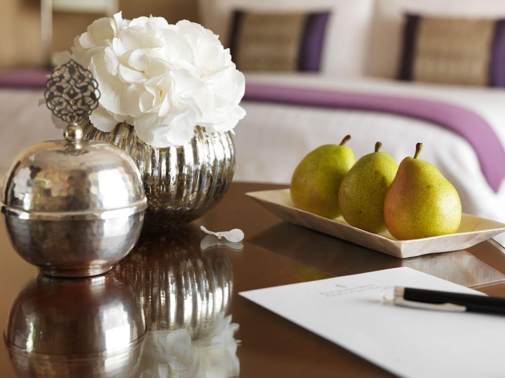 Four Seasons Riyadh At kingdom Centre photo 4