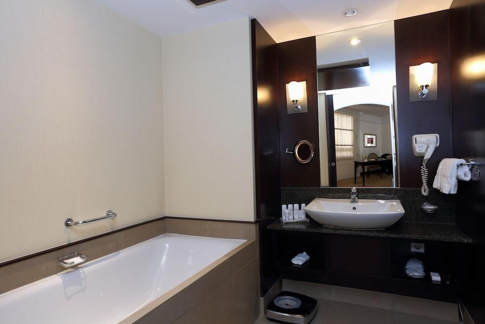 Radisson Blu Hotel, Riyadh photo 4