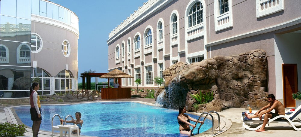 Sharjah Premiere Hotel & Resort photo 1
