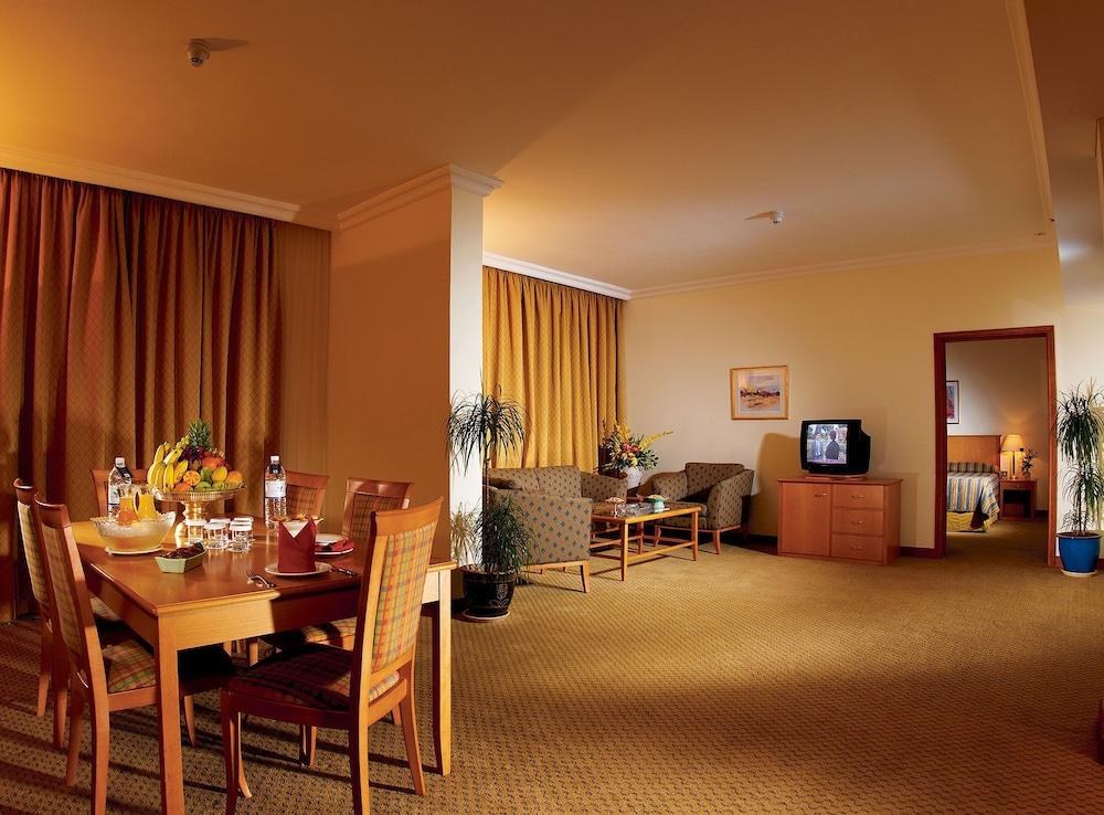 SWISS-BELHOTEL SHARJAH photo 3