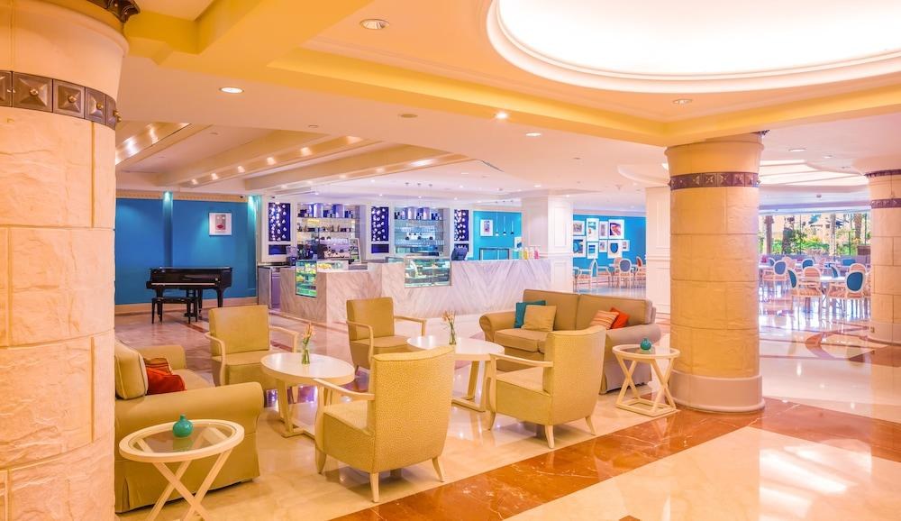 Coral Beach Resort Sharjah photo 2