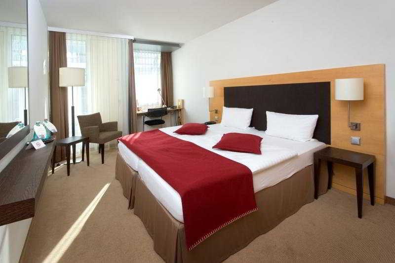 Kongresshotel Potsdam am Templiner See photo 2