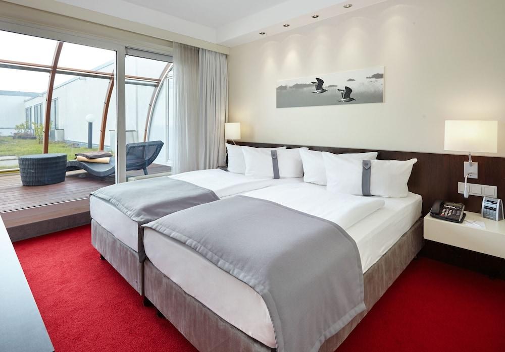 Holiday Inn Berlin Airport Conference Center photo 3