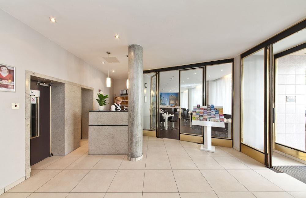 Garner Hotel Berlin Ku'Damm by IHG photo 3