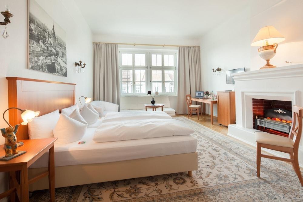 mD-Hotel Brandies photo 2