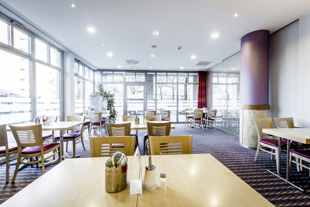 Holiday Inn Express Berlin City Centre by IHG photo 1