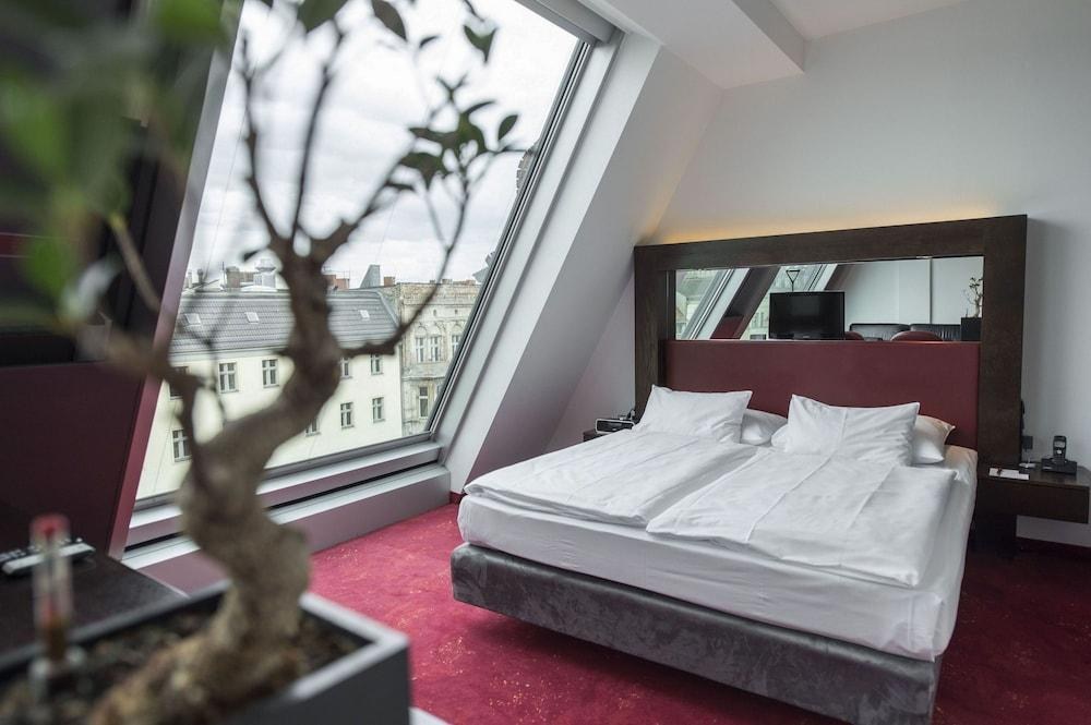 Arcotel Velvet Berlin photo 2