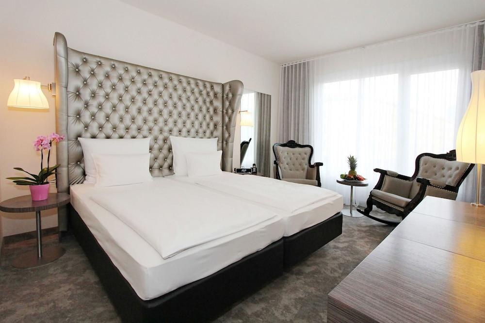 Arcotel John F photo 2