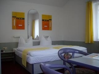 Port Inn photo 1