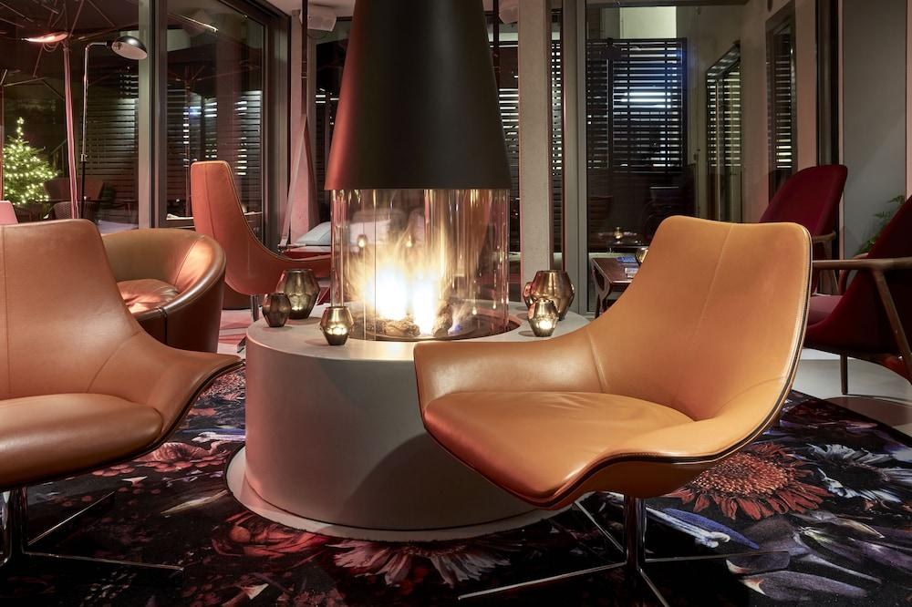 Sir Savigny Hotel, part of Sircle Collection photo 4