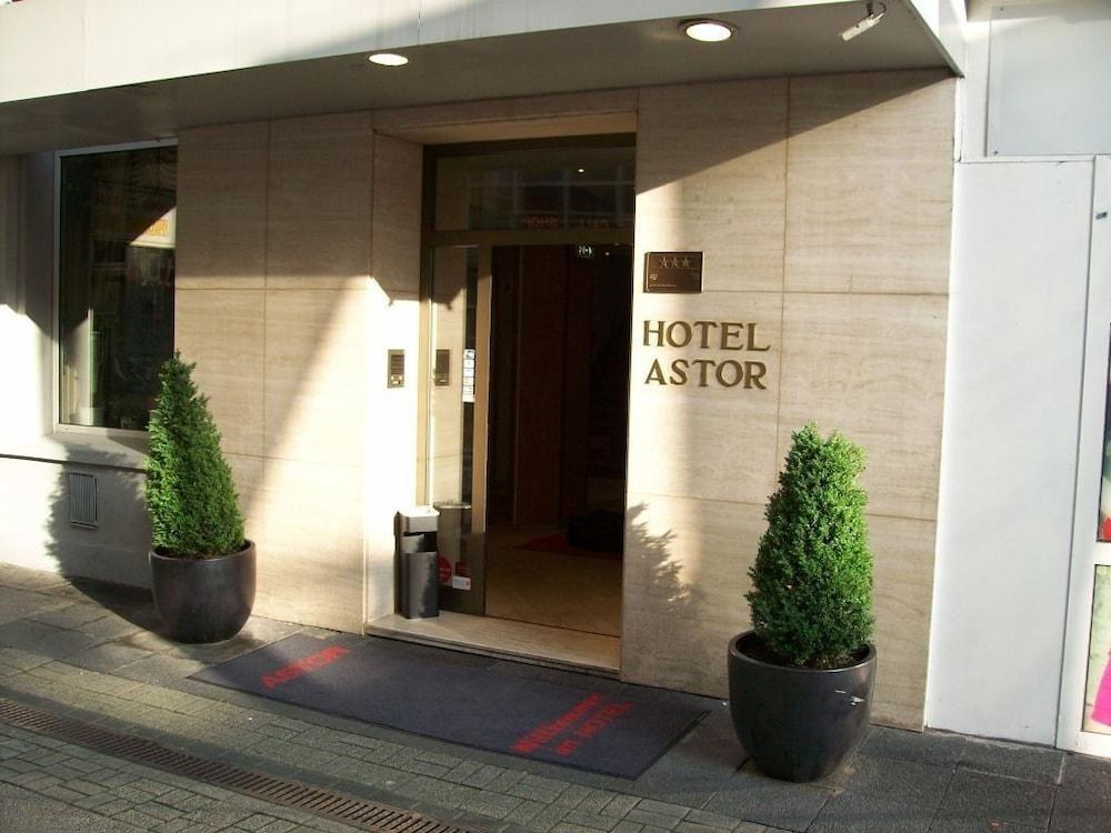 Astor photo 2