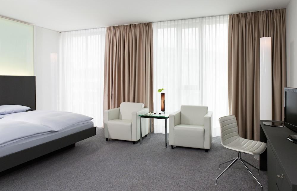 INNSIDE by Melia Dusseldorf Derendorf photo 4
