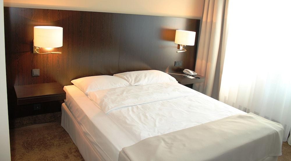 relexa Hotel Airport Dusseldorf Ratingen photo 3