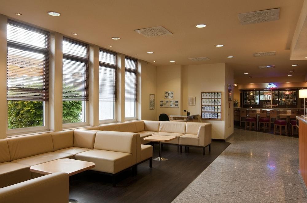 Holiday Inn Frankfurt Airport - Neu-Isenburg photo 3
