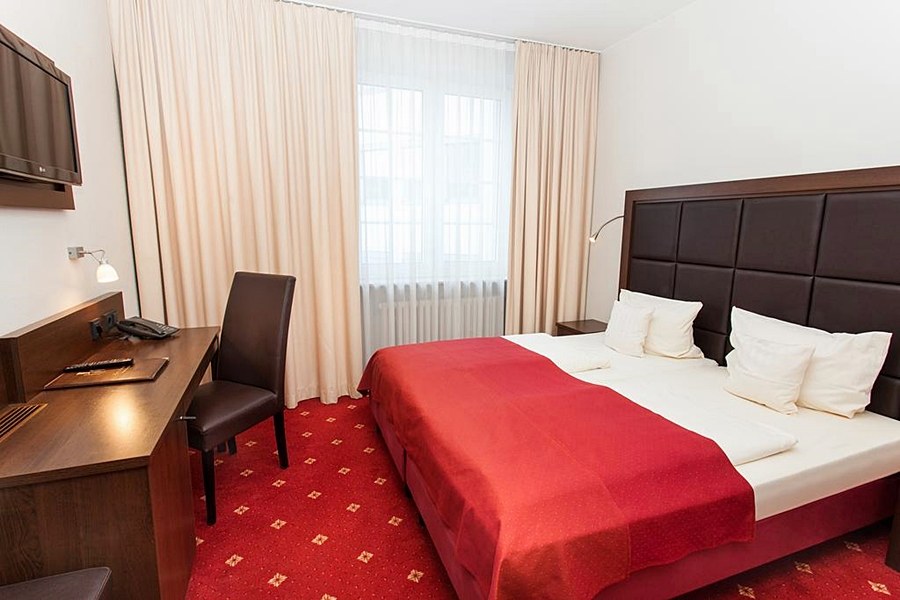 Centro National Frankfurt, Trademark Collection by Wyndham photo 3