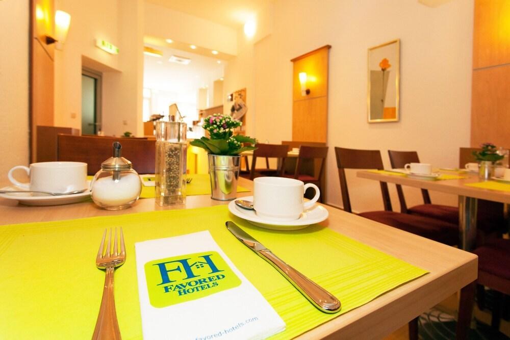 Hotel Scala Frankfurt City Centre photo 4