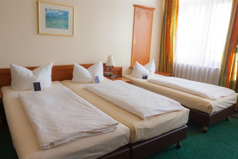 City Hotel Kaiserhof Offenbach photo 3