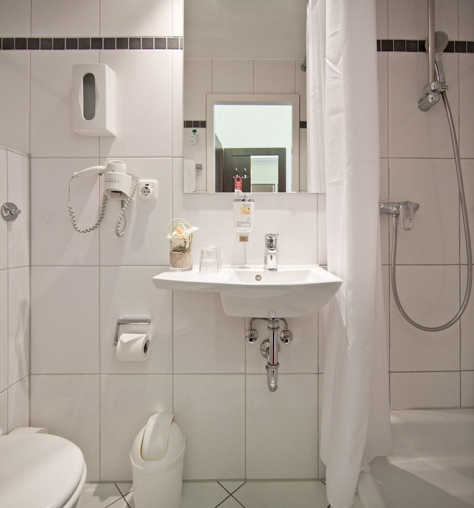 Garner Hotel Hamburg - Graf Moltke photo 3