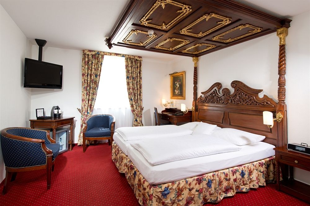 Kings Hotel Center photo 1
