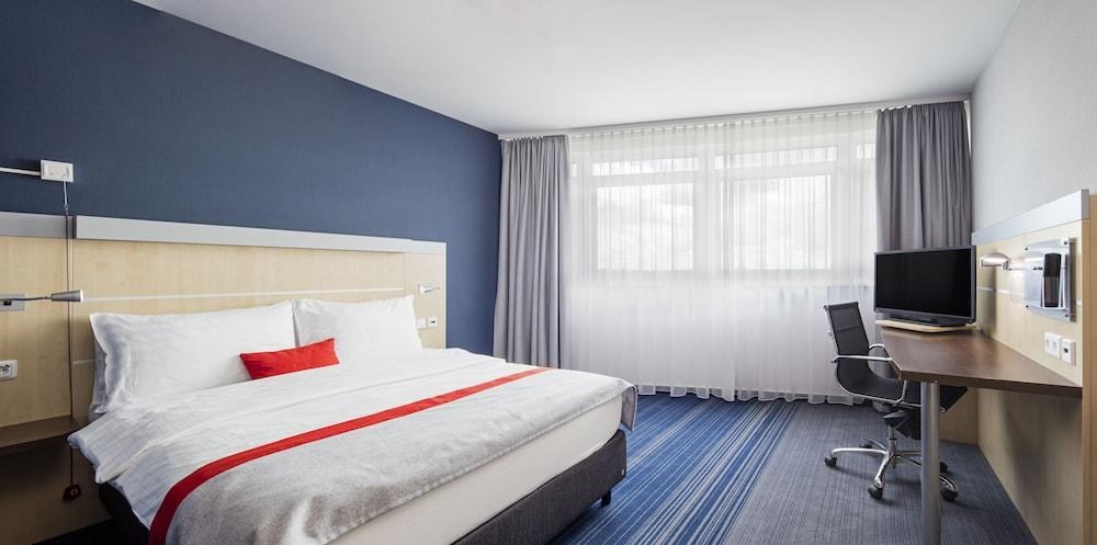 Holiday Inn Express Munich - Messe photo 2