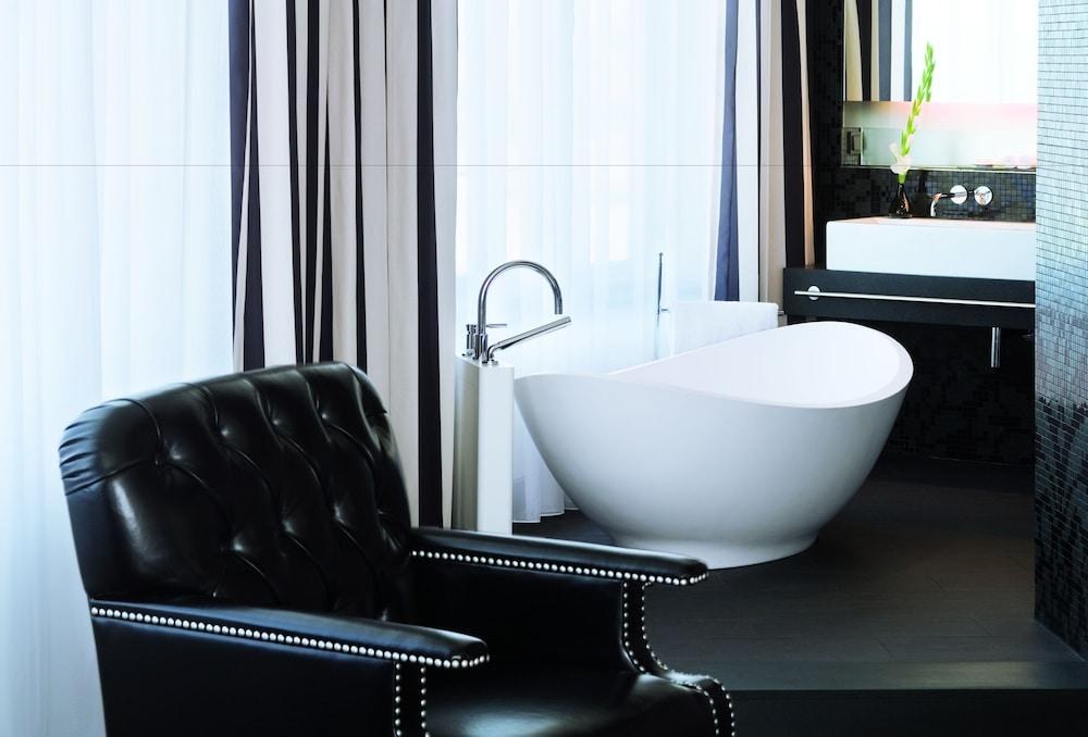 MOVENPICK HOTEL STUTTGART AIRPORT & MESSE photo 3
