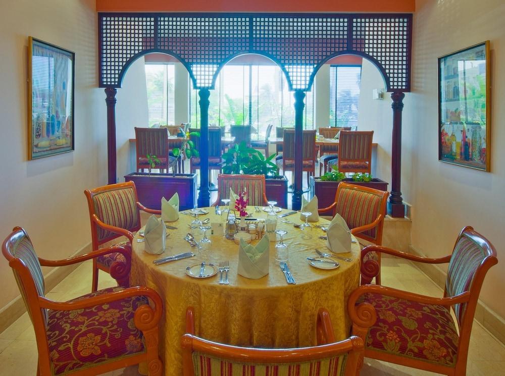 Hotel Jeddah - Al Salam photo 2