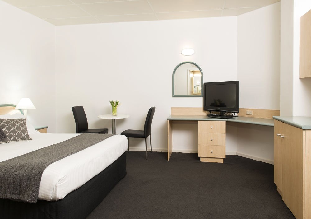 Comfort Hotel Adelaide Riviera
