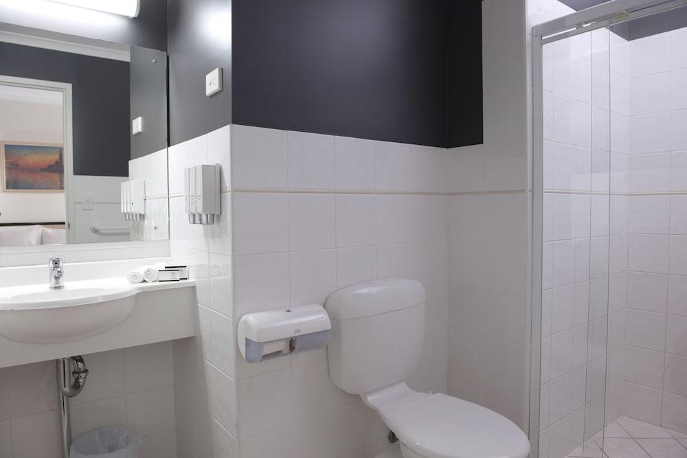 Comfort Hotel Adelaide Riviera photo 2