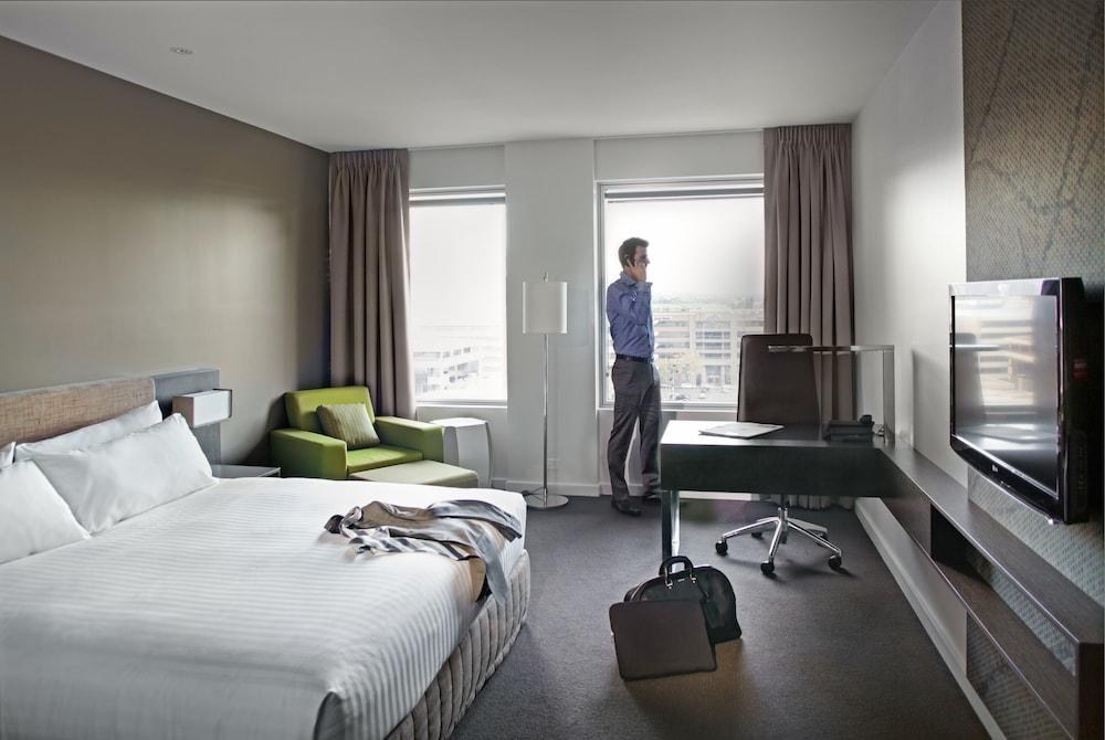 Pullman Adelaide photo 3
