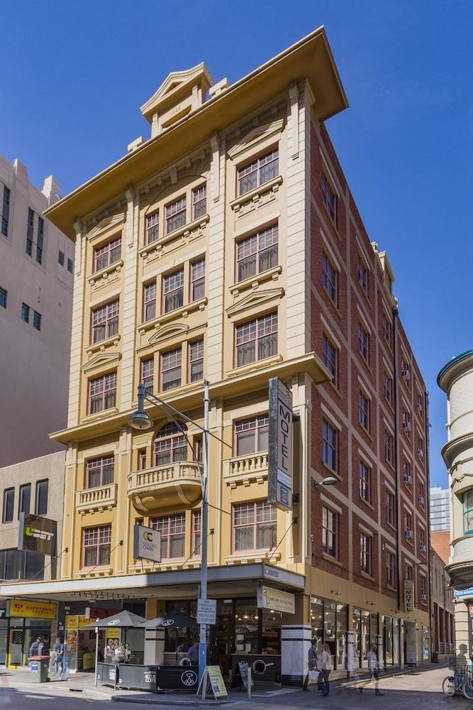 Adelaide Paringa Hotel photo 4