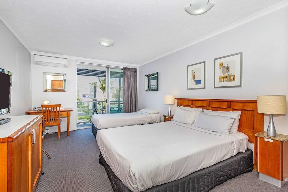 Quality Inn Airport Heritage photo 2