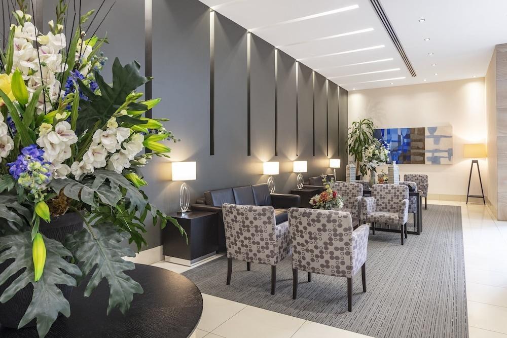 Oaks Brisbane Charlotte Suites photo 3