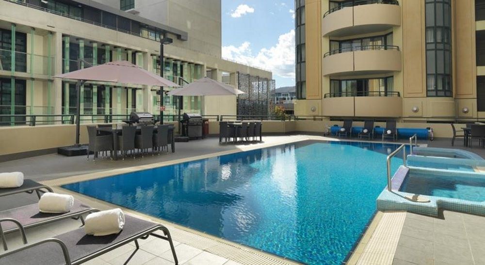 Adina Serviced Apartments Canberra James Court