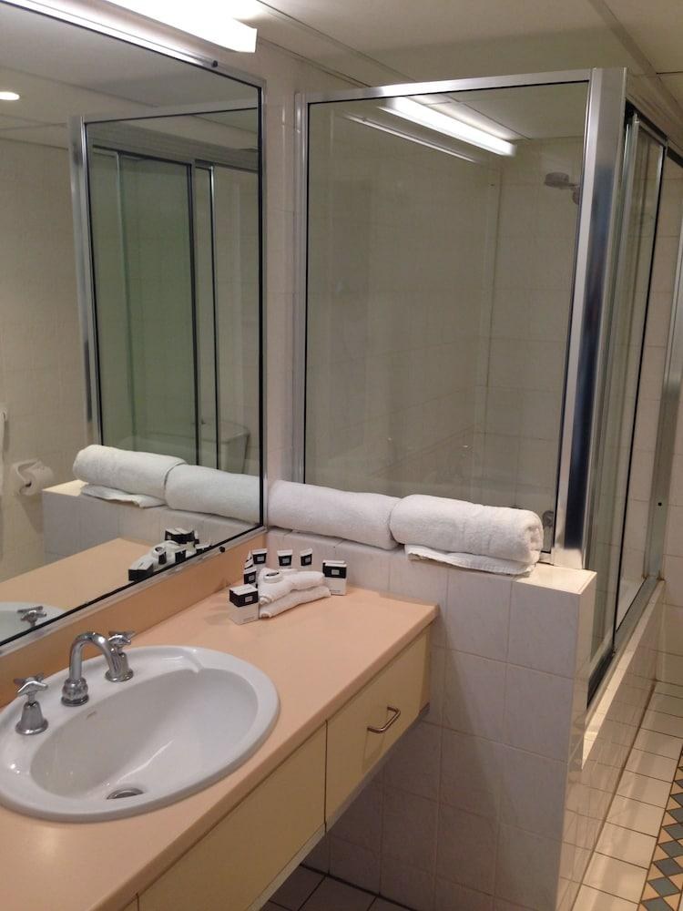 Adina Serviced Apartments Canberra Kingston photo 3