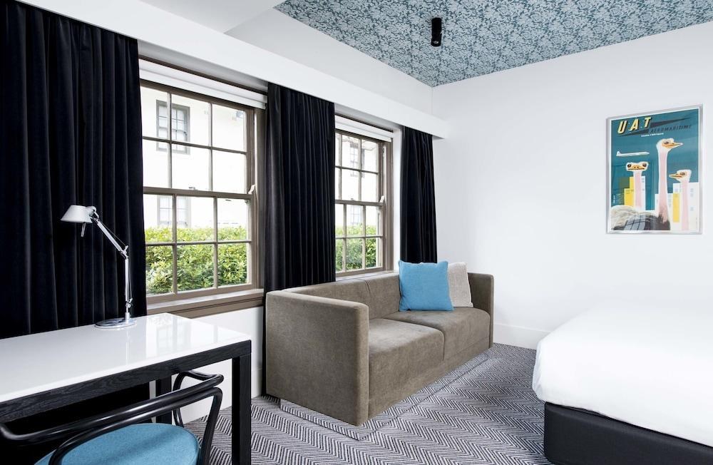 Peppers Gallery Hotel Canberra photo 2