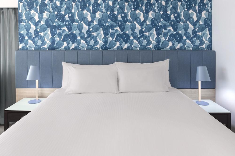 Vibe Hotel Gold Coast photo 3