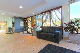 Capricorn One Beachside Holiday Apartment-Official