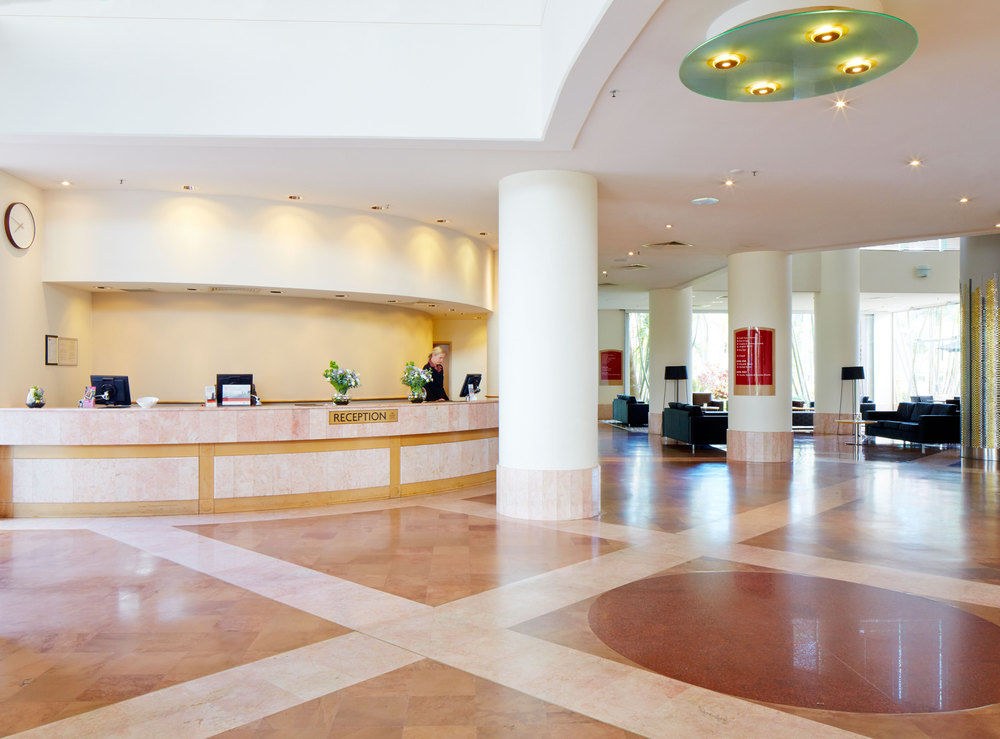 Crowne Plaza Surfers Paradise