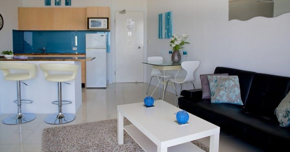 Surf Parade Resort photo 2