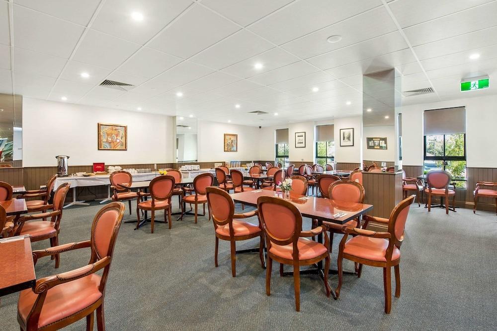 Comfort Hotel Dandenong photo 2