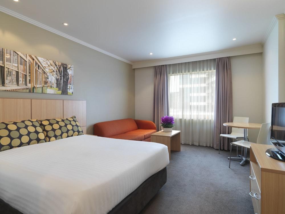 Mercure Melbourne Southbank photo 2