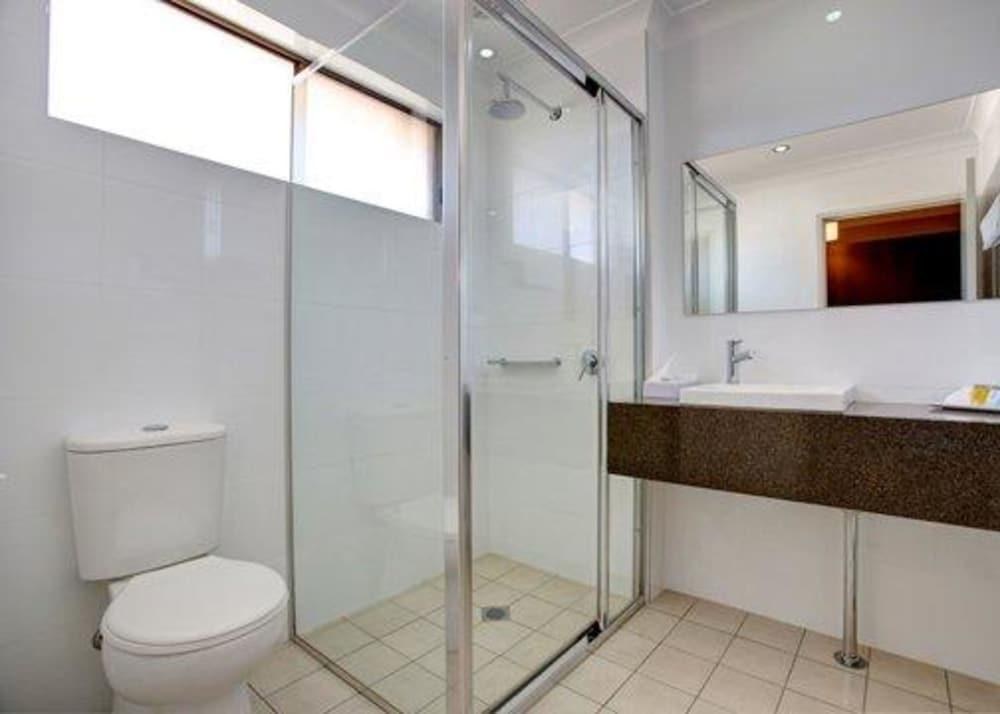 Quality Inn City Centre photo 3