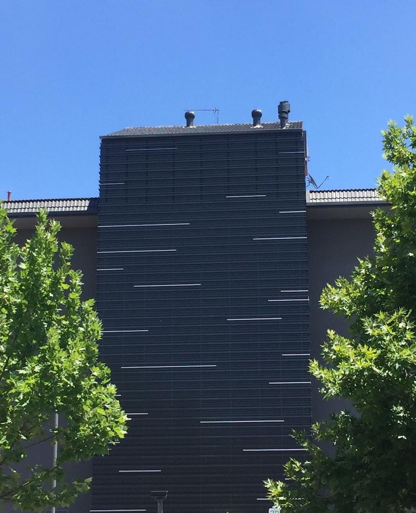 Mercure Albury photo 2