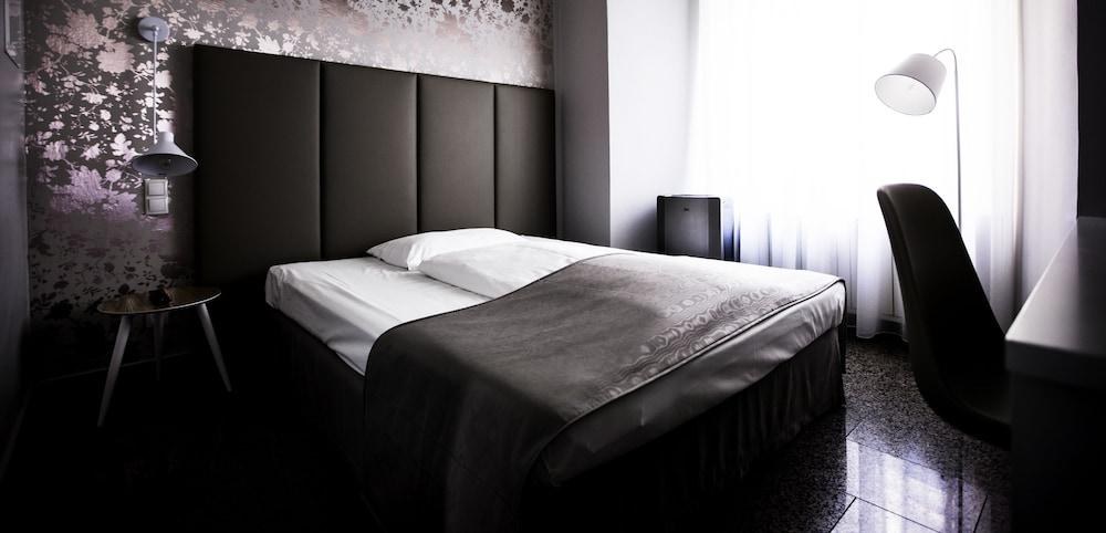 Boutique Hotel Dom - Rooms & Suites photo 4