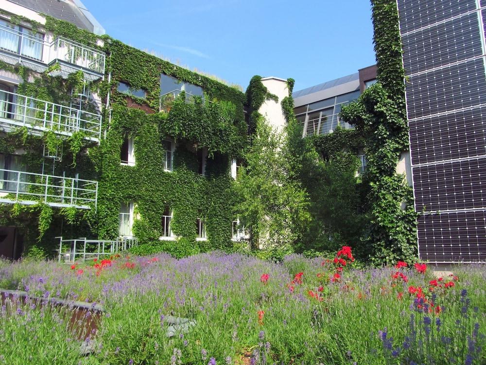 Boutiquehotel Stadthalle photo 4