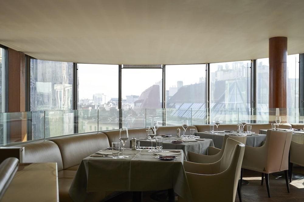 DO & CO Hotel Vienna photo 3