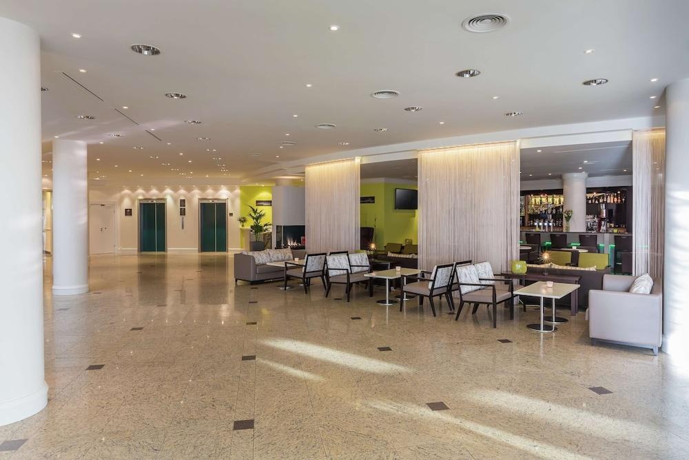 Plaza Premium Wien photo 4