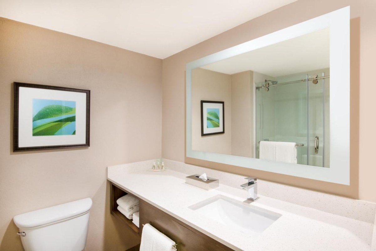 HOLIDAY INN ARUBA photo 3